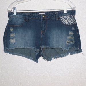 TRILLIUM Women's Distressed Jean Shorts